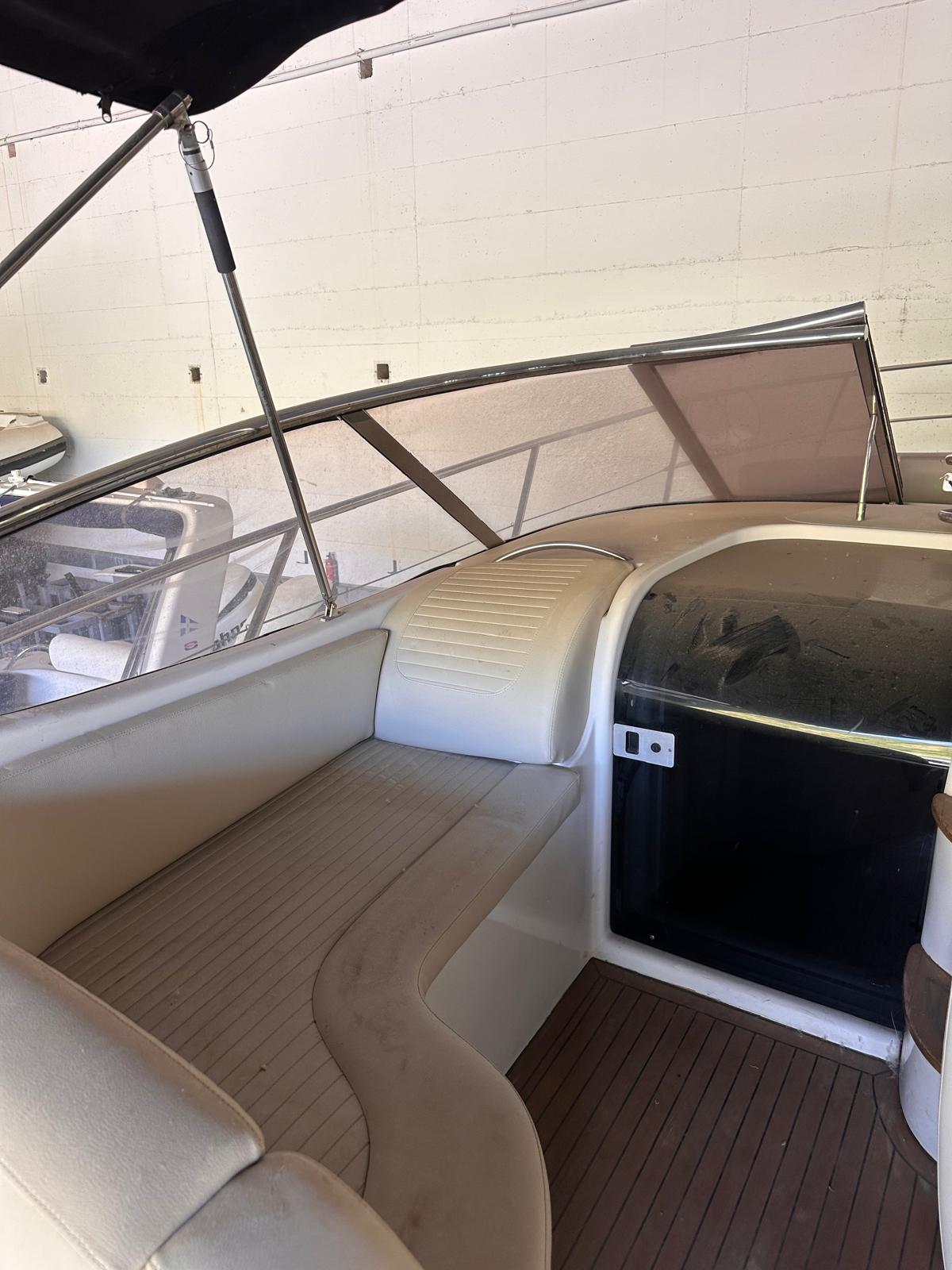 SESSA MARINE C30 + 2 VOLVO PENTA 4.3 GXi/DP-S — immagine 5