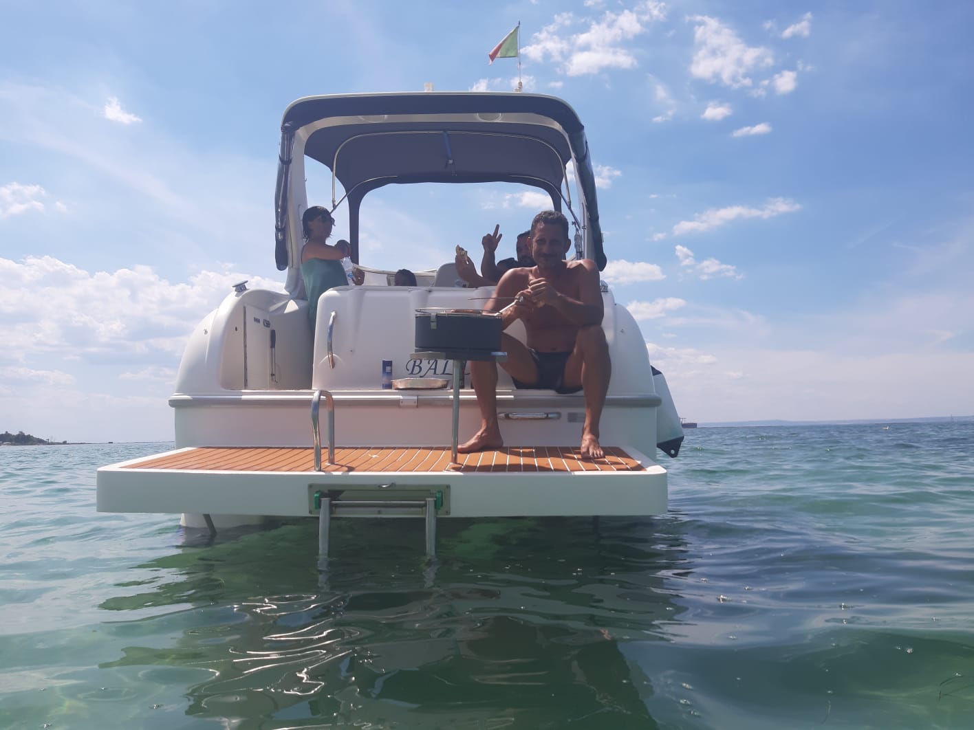 GOBBI 245 CABIN 7,5 + 2 VOLVO PENTA 205 CV — immagine 11
