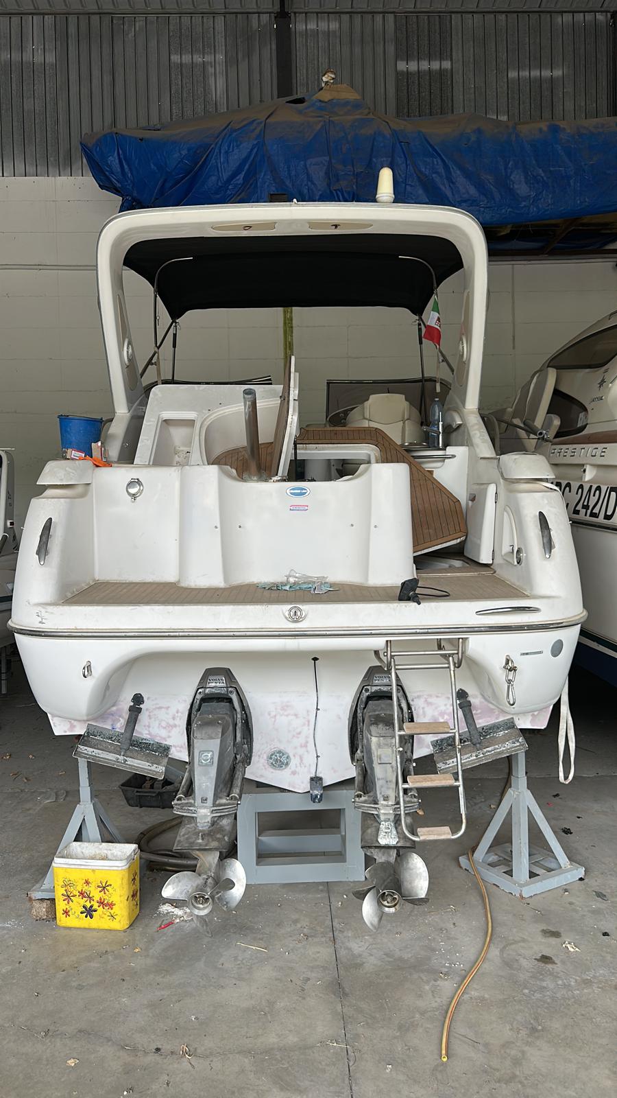 SESSA MARINE C30 + 2 VOLVO PENTA 4.3 GXi/DP-S — immagine 2