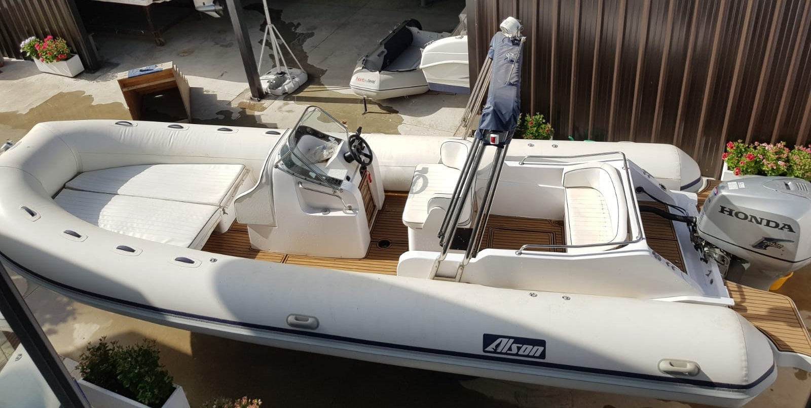 ALSON 750 FLASH + HONDA BF225 CV — immagine 1