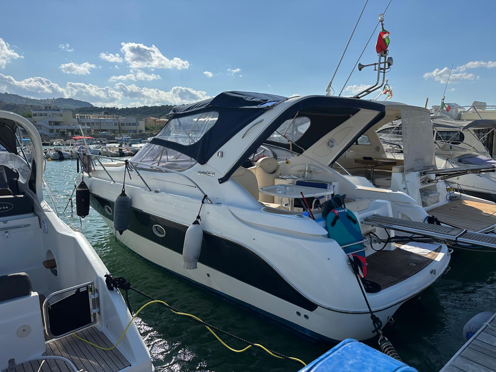 SESSA MARINE C30 + 2 VOLVO PENTA D3-190/DP-S — immagine 1