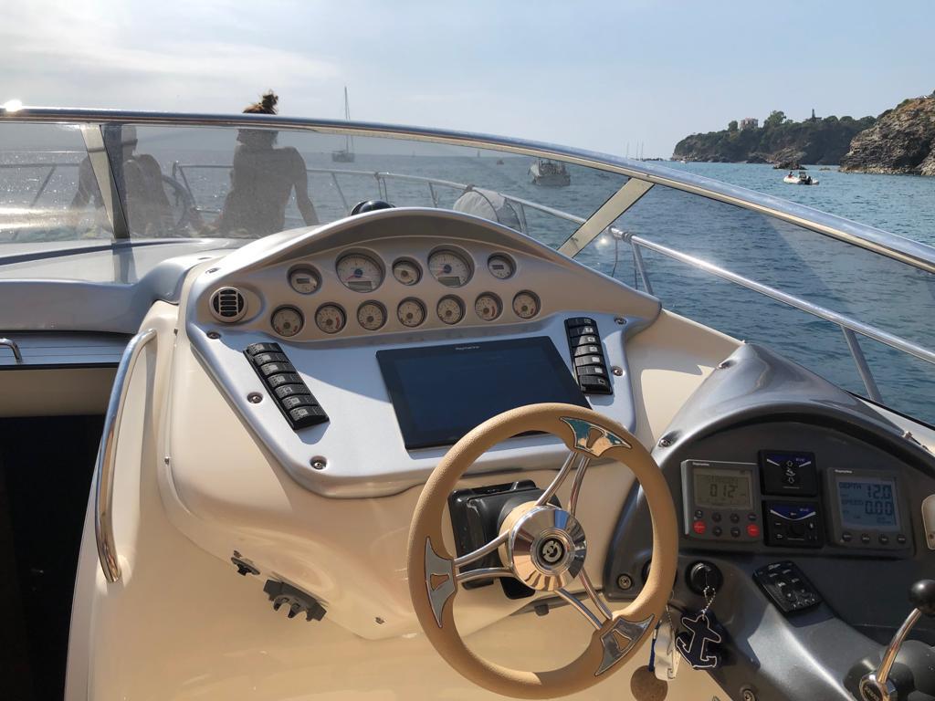 CRANCHI ZAFFIRO 36 + 2 VOLVO PENTA D4 300 — immagine 4