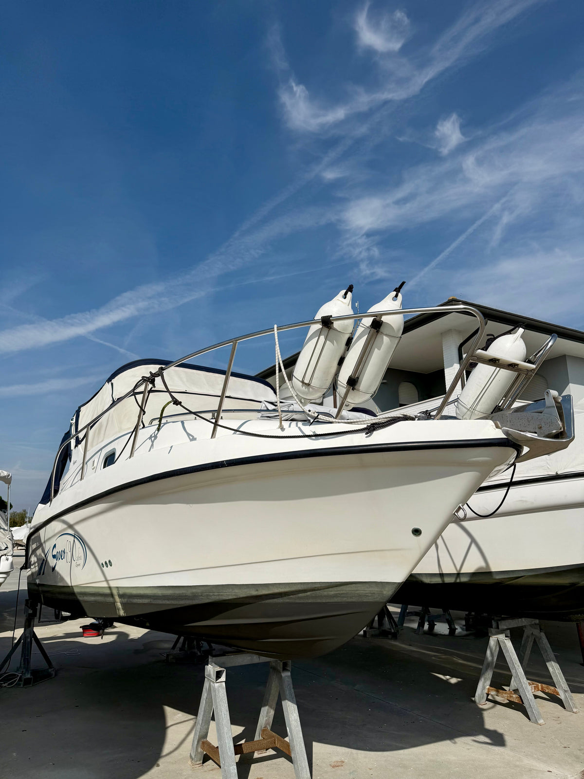 Saver 690 Cabin Sport