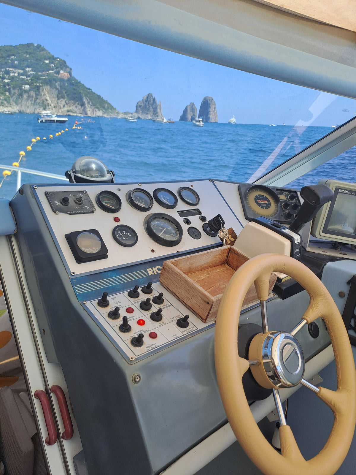 Rio Yachts Rio Cabin 750 1986